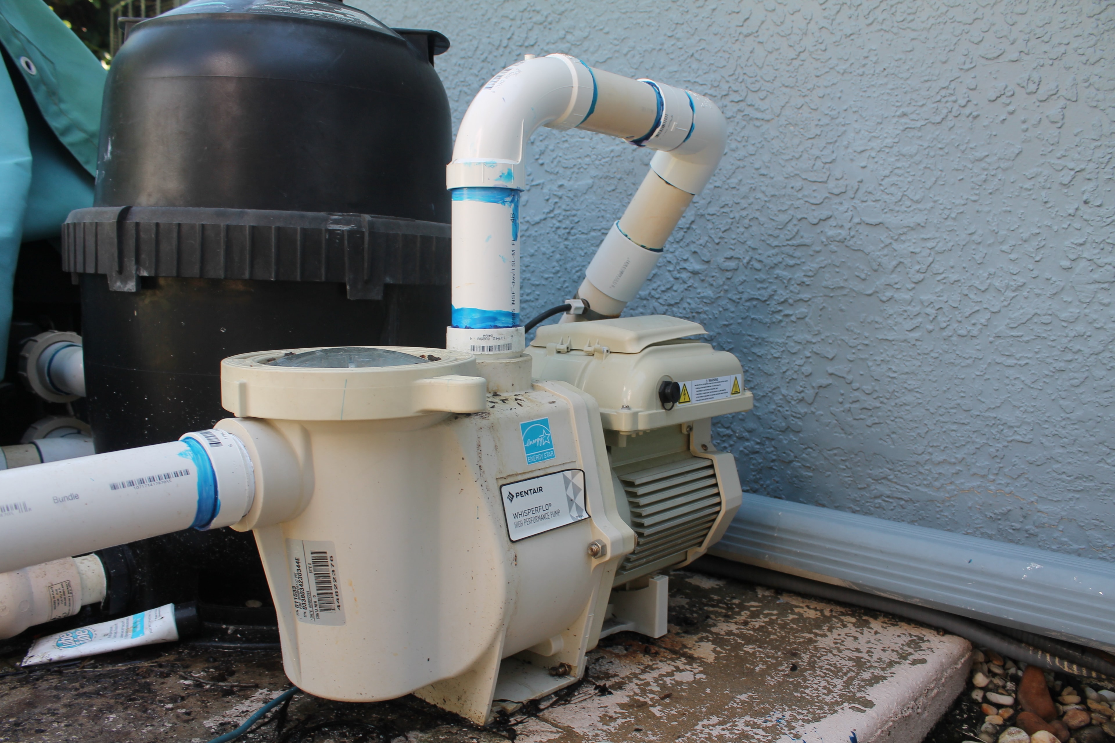 Pool maintenance service